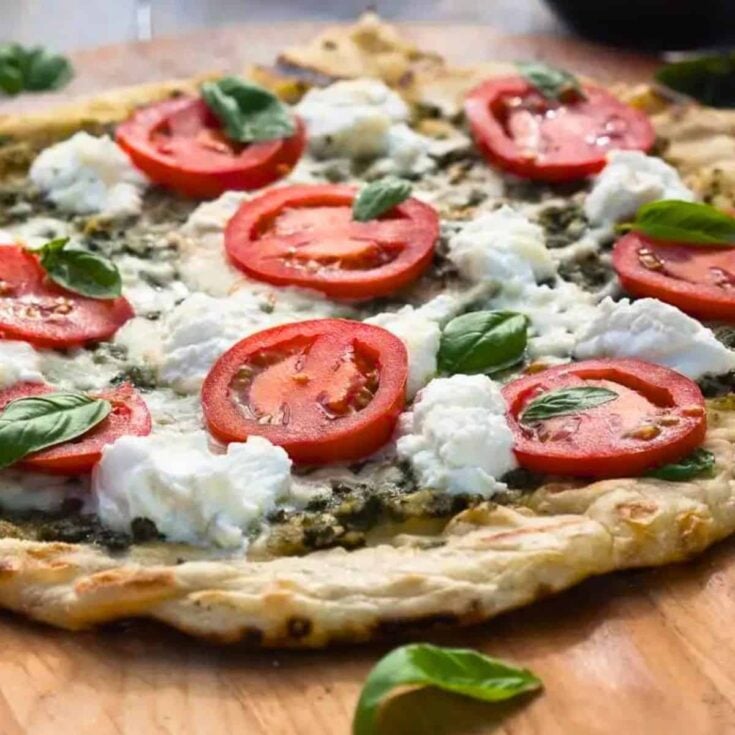 Two cheese pesto timato grilled pizza