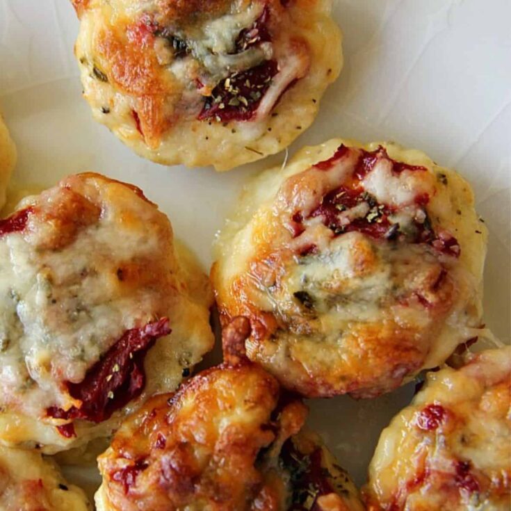 Mini chicken pizza bites perfect as Super bowl appetizer