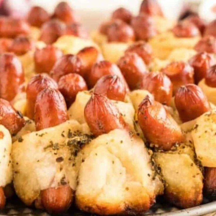 Pull apart pigs in a blanket perfect as Super bowl appetizer