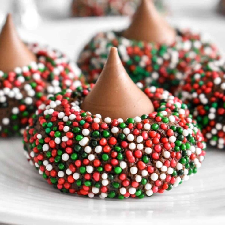 Kiss Cookies perfect to serve as Christmas Cookies