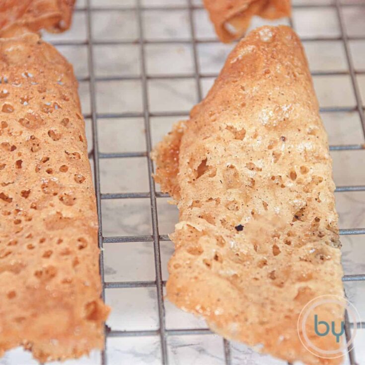 Honey tuiles perfect to serve as Christmas cookies