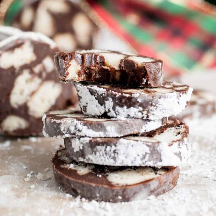 Italian chocolate salami perfect to serve as Christmas cookies