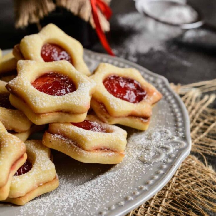Linzer cookies with spiced jam perfect to serve as Christmas cookies