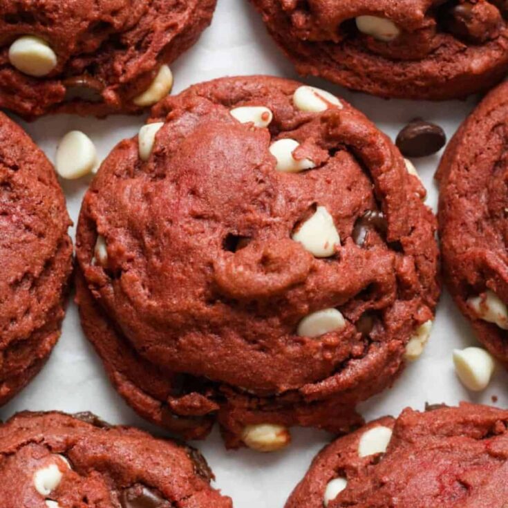 Red velvet cookies perfect to serve as Christmas cookies