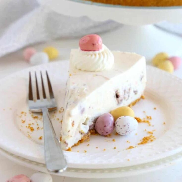 A slice of easy no bale mini egg cheesecake served on the table