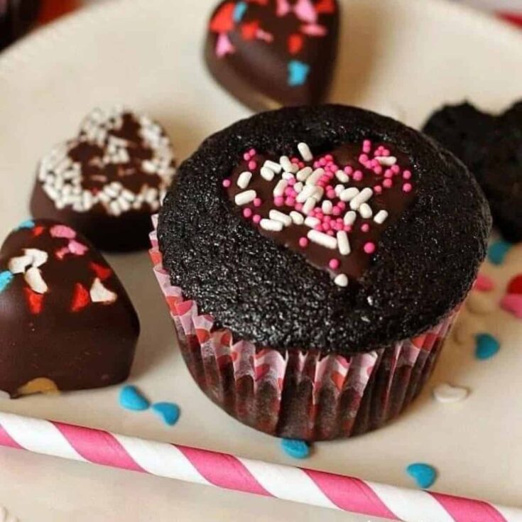 Ghirardelli dark chocolate heart cut-out Valentines Day cupcake