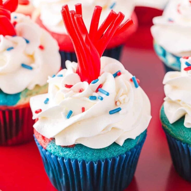 A set of firecracker Patriotic Cupcakes