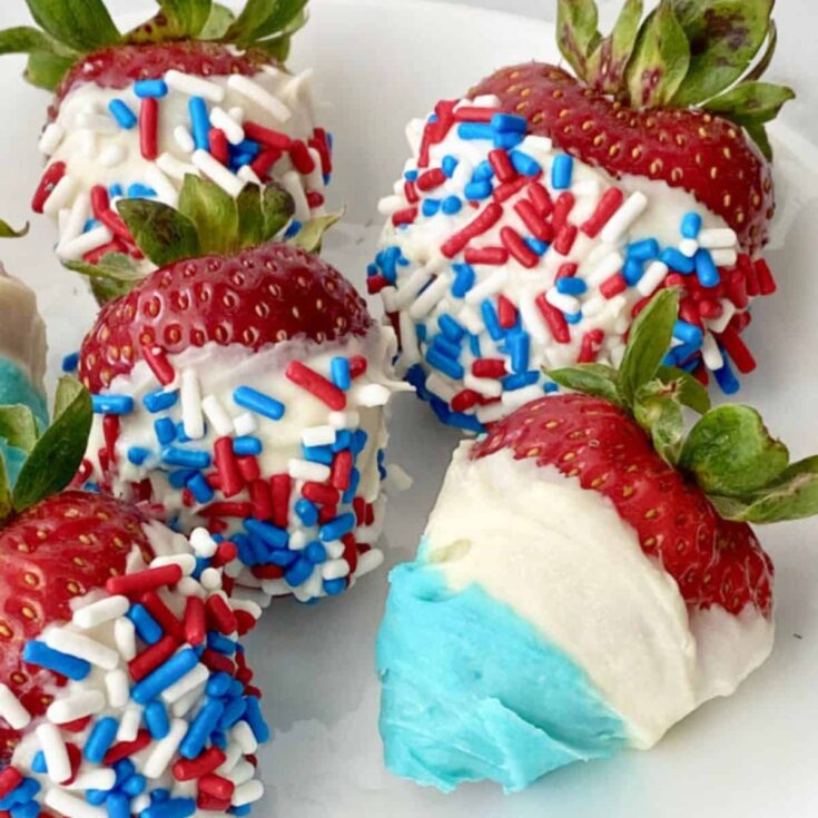 Red, white and blue strawberries Patriotic Desserts