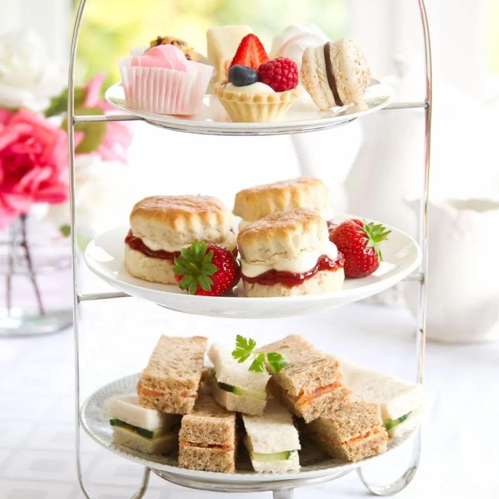 How to have an English afternoon tea party | My Sweet Home Life