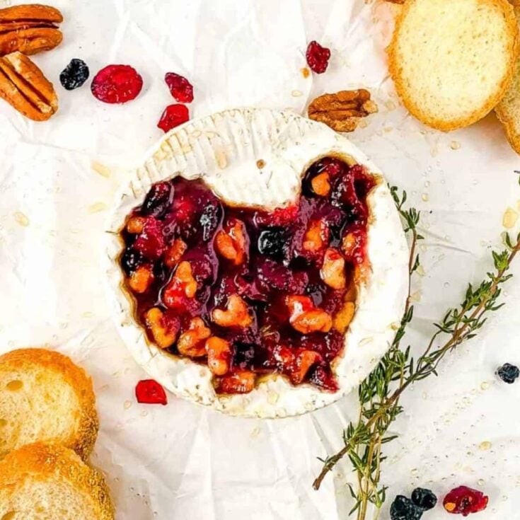 Baked cranberry brie cooked after reading these Thanksgiving appetizers