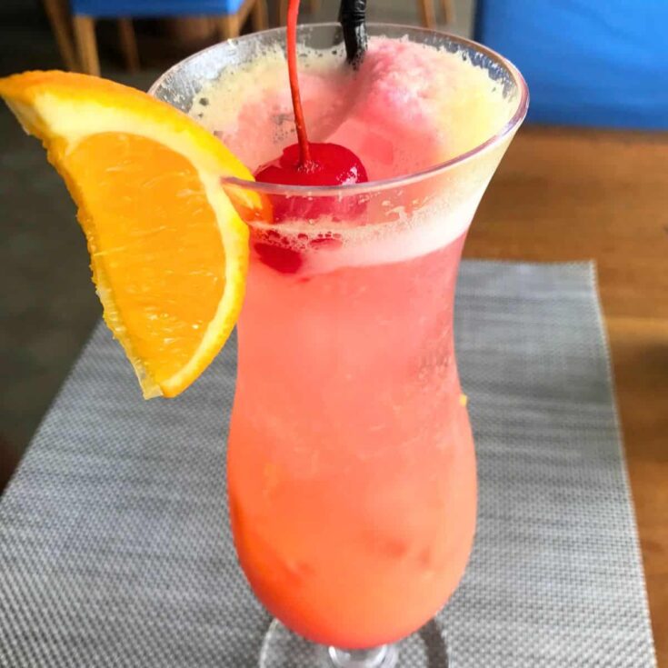 A glass of Cinderella mocktail, prepared after reading these Summer mocktails