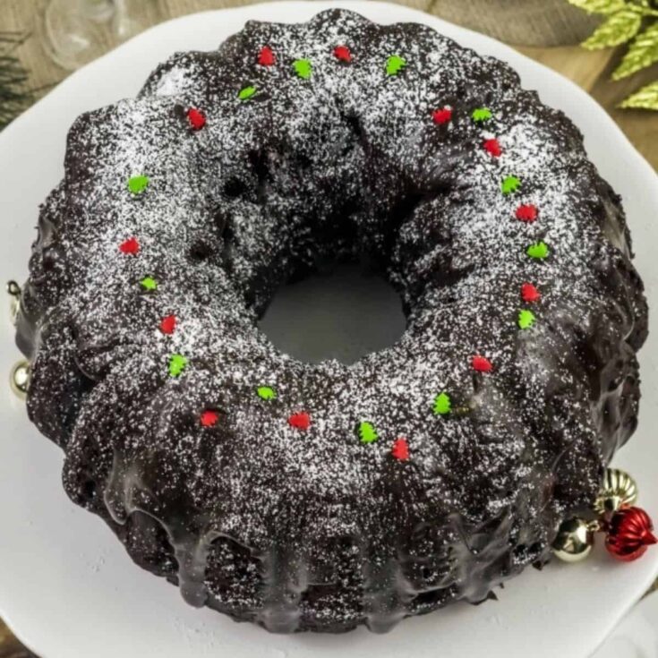 Baileys Irish cream hot chocolate bundt cake, baked after reading these Christmas chocolate cake recipes