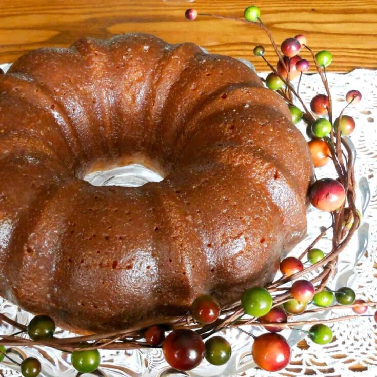 Eggnog with rum cake, baked after reading these Christmas Bundt cake recipes