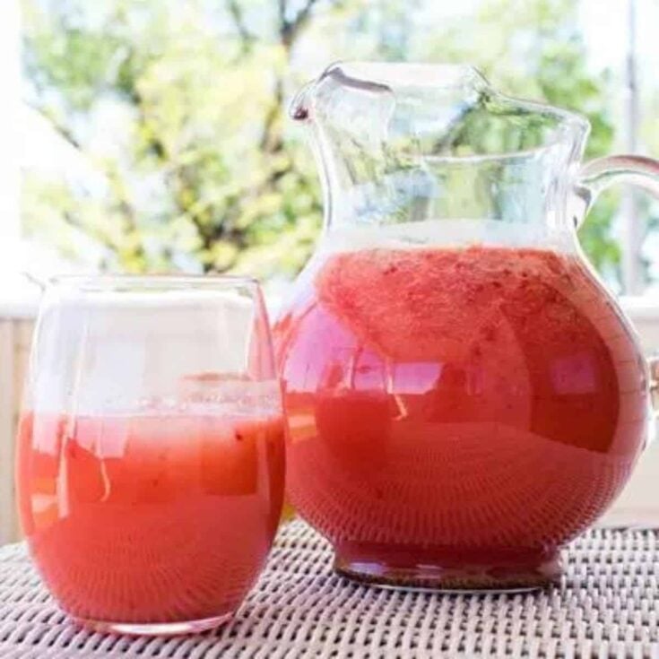 Strawberry pineapple lemonade made after reading these non-alcoholic pink drinks for Valentine's Day