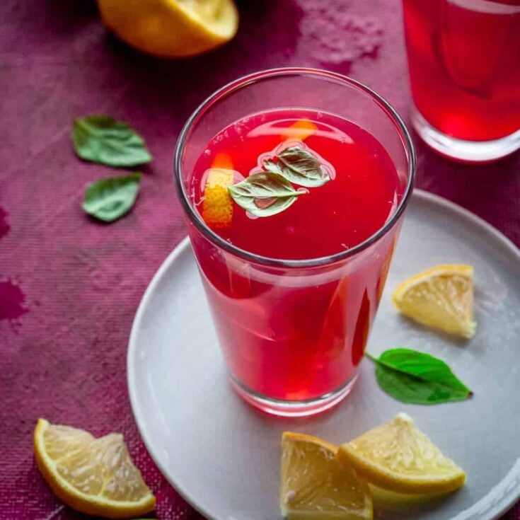 Sugar free raspberry orange lemonade made after reading these non-alcoholic pink drinks for Valentine's Day