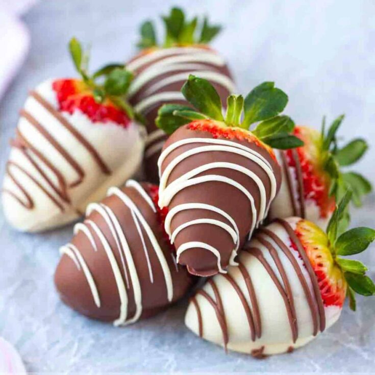 Chocolate strawberries made after reading these Valentines appetizers