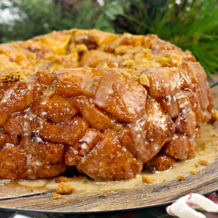Gingerbread monkey bread made after reading these Christmas breakfast ideas