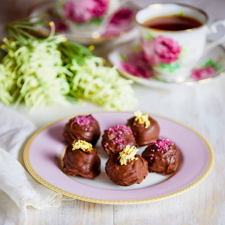 Image for Violet crumble truffles
