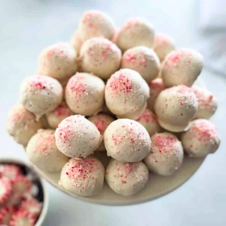 A set of peppermint cake pops perfect as Christmas treats