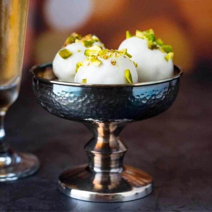 Pistachio truffles made after reading these Christmas treats