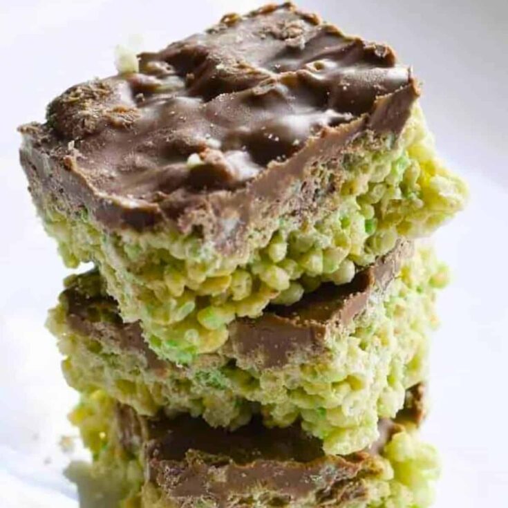 Mint Aero rice bubble slice made after reading these St. Patricks Day treats