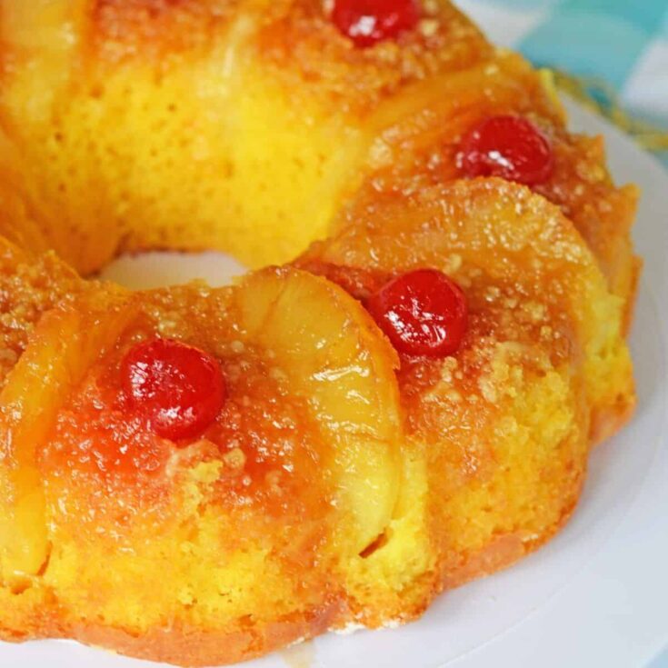 Bundt Pineapple upside-down cake
