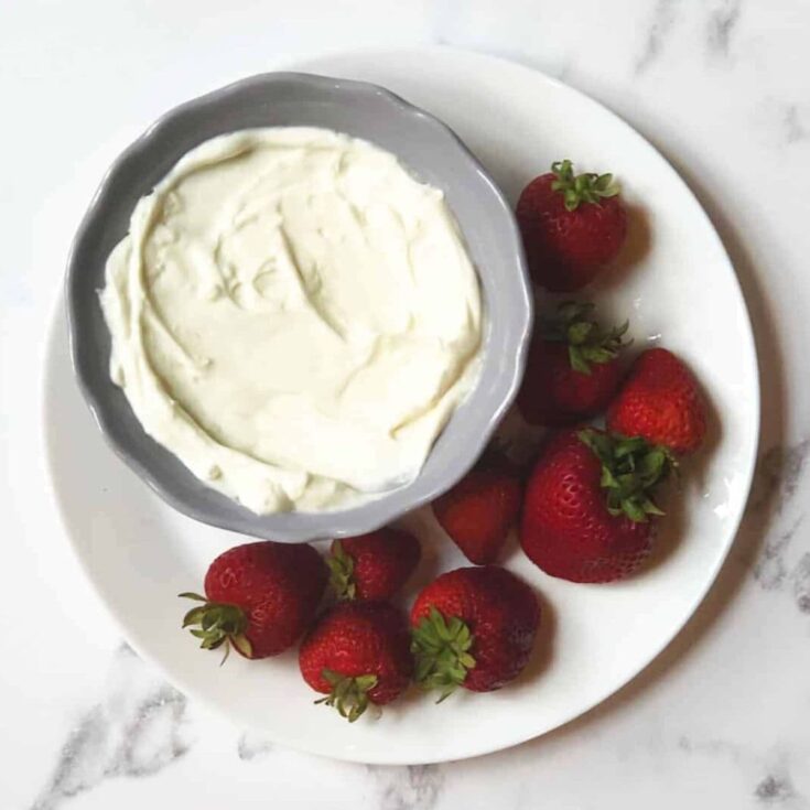 A bowl of copycat Jason's Deli fruit dip