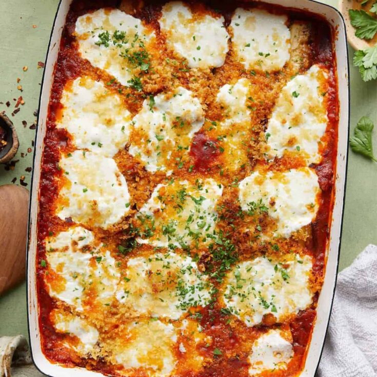 Italian baked zucchini with tomato sauce and cheese