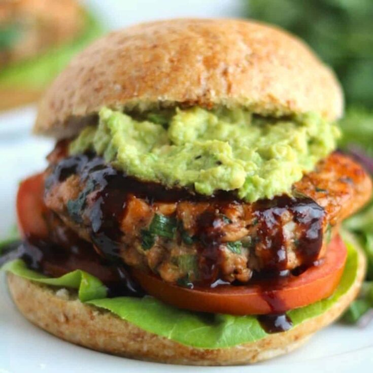 Asian salmon burgers with avocado and hoisin sauce