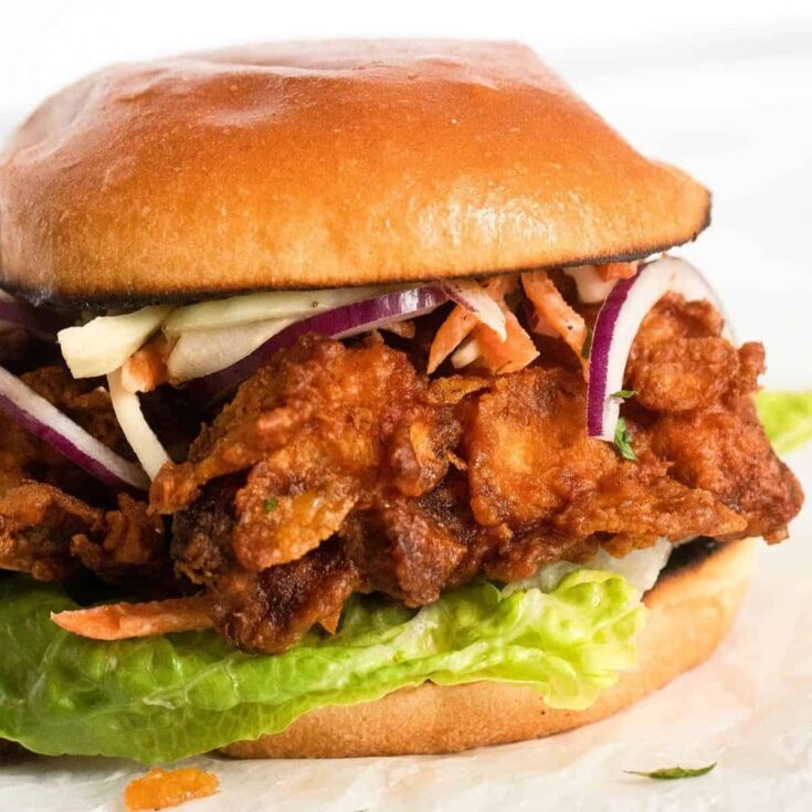 Crispy chicken burger