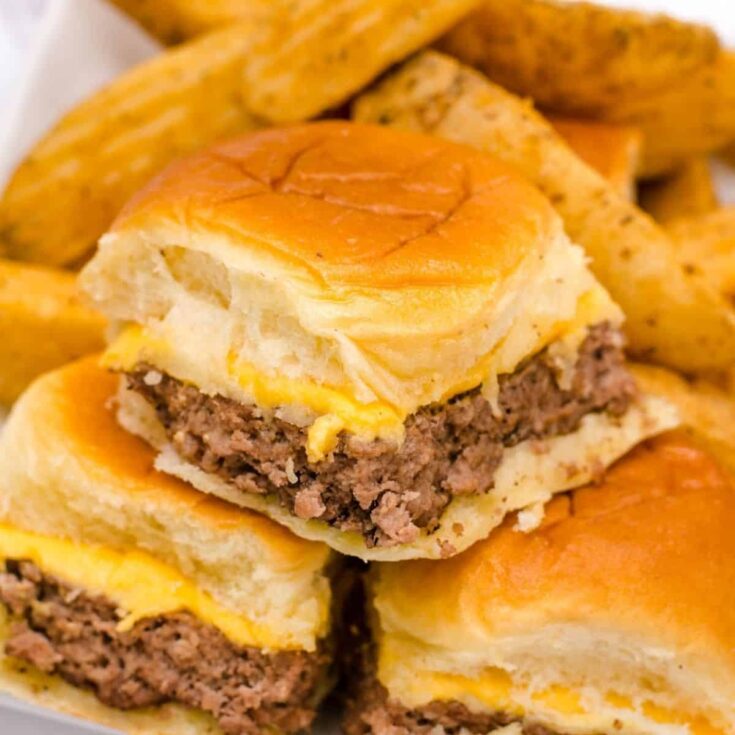 Cheeseburger sliders with Hawaiian rolls