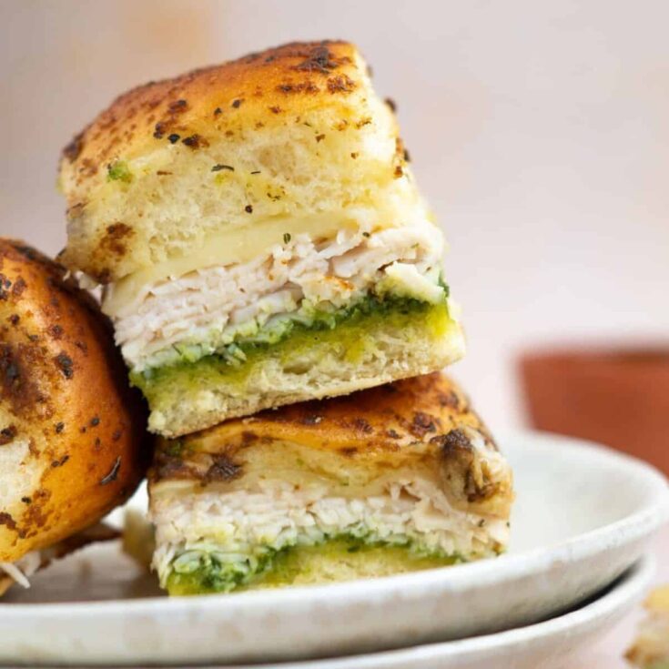Chicken pesto sliders with mozzarella