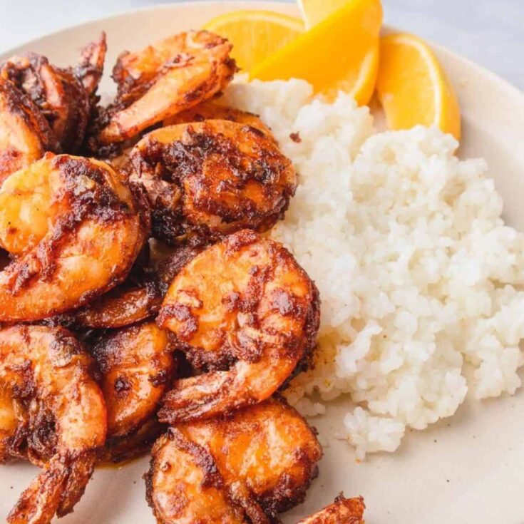 Hawaiian garlic shrimp on a plate
