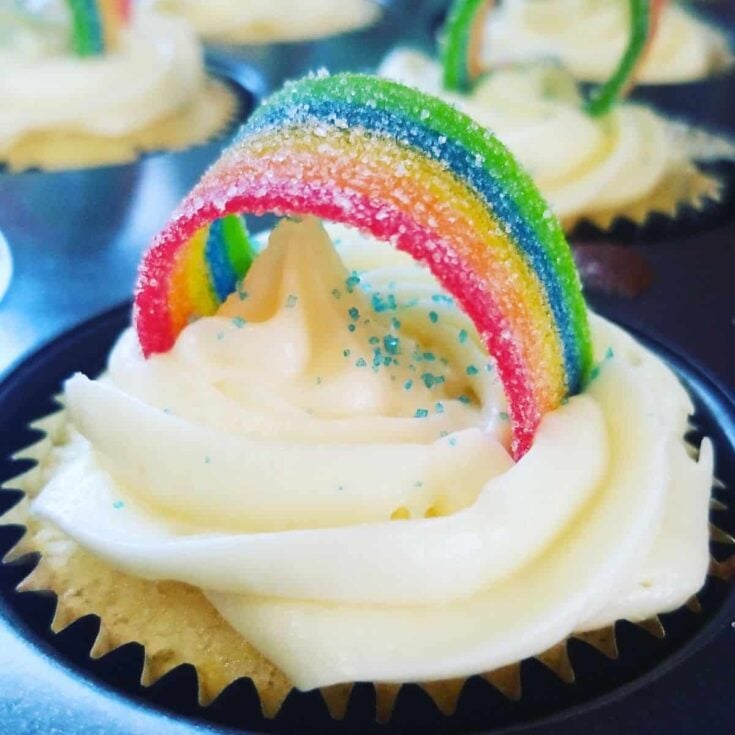 Lemon rainbow cupcakes