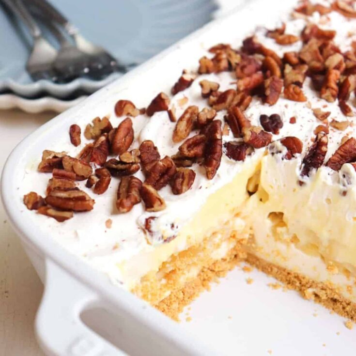 No bake banana split cake made after reading these Pineapple dessert recipes
