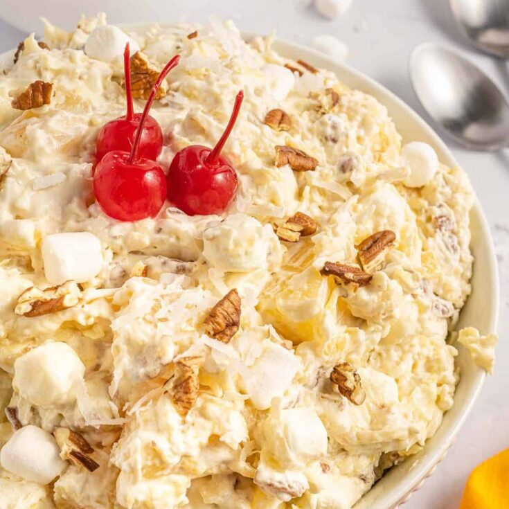 A bowl of pineapple fluff