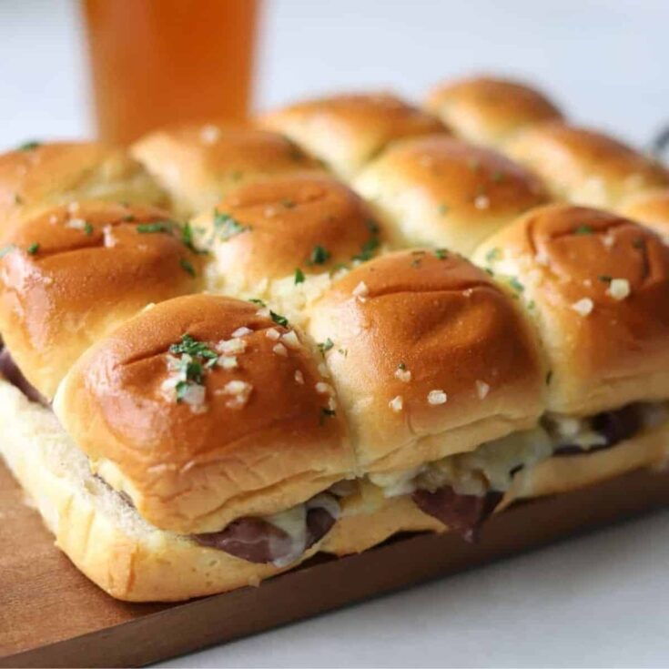 Roast beef sliders on Hawaiian rolls