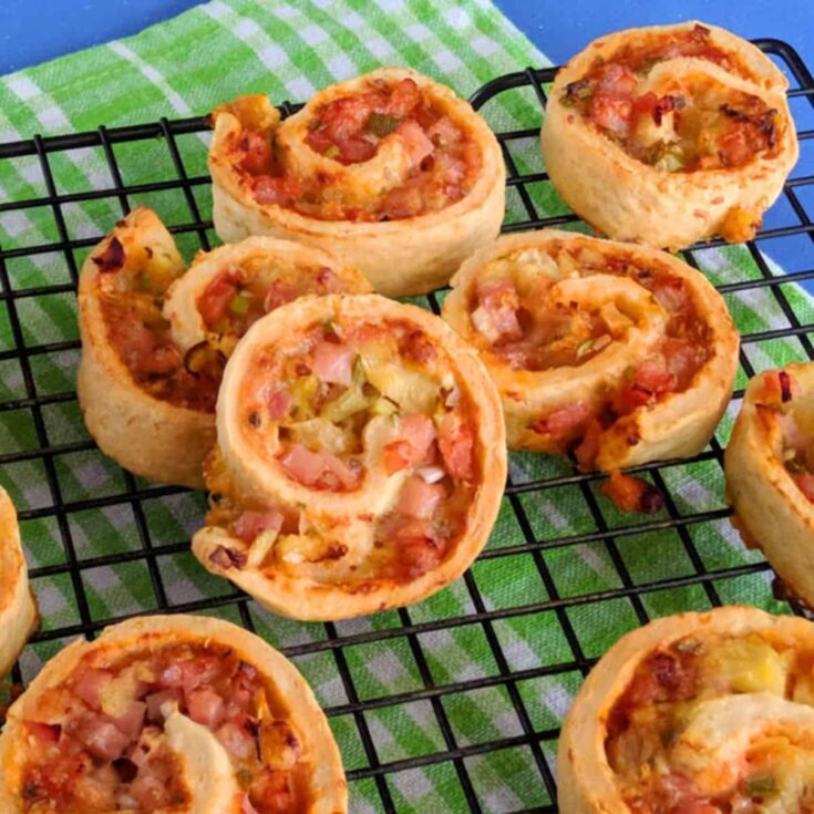 Baked ham and cheese pinwheel