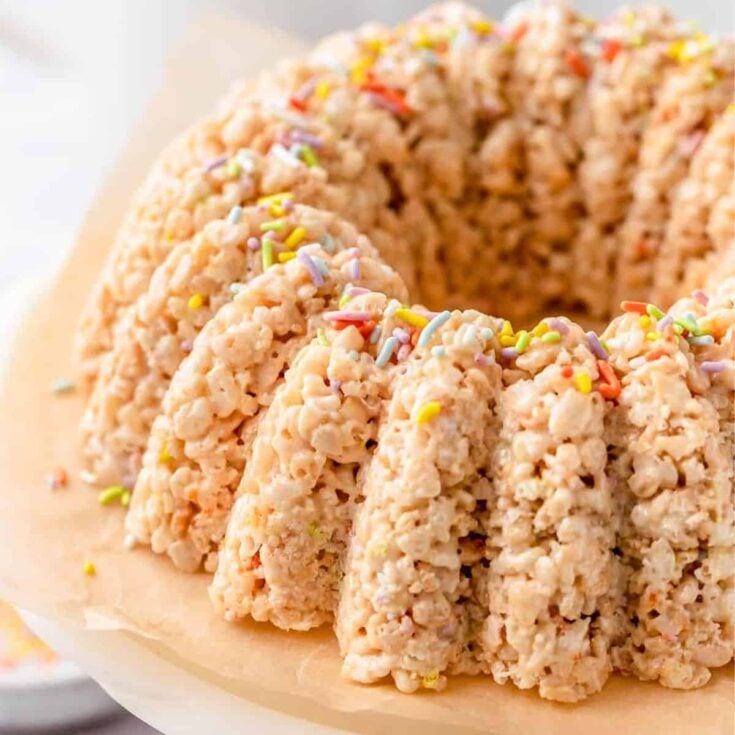 Candy-stuffed rice crispy cake