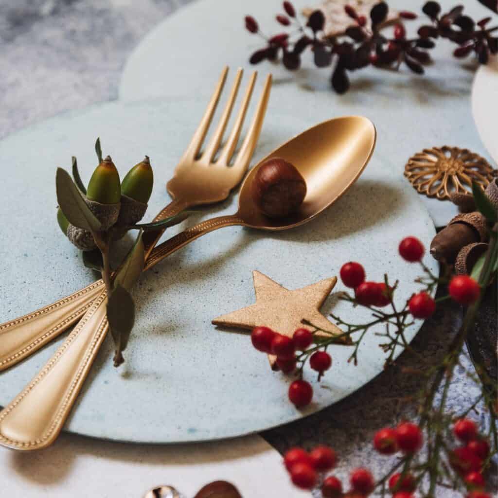 A Christmas themed plating