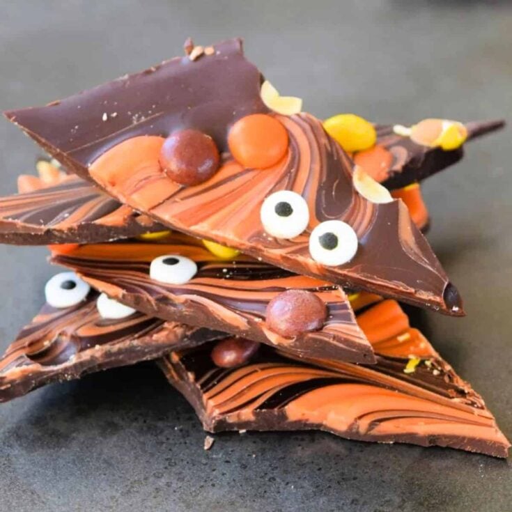 Halloween chocolate bark
