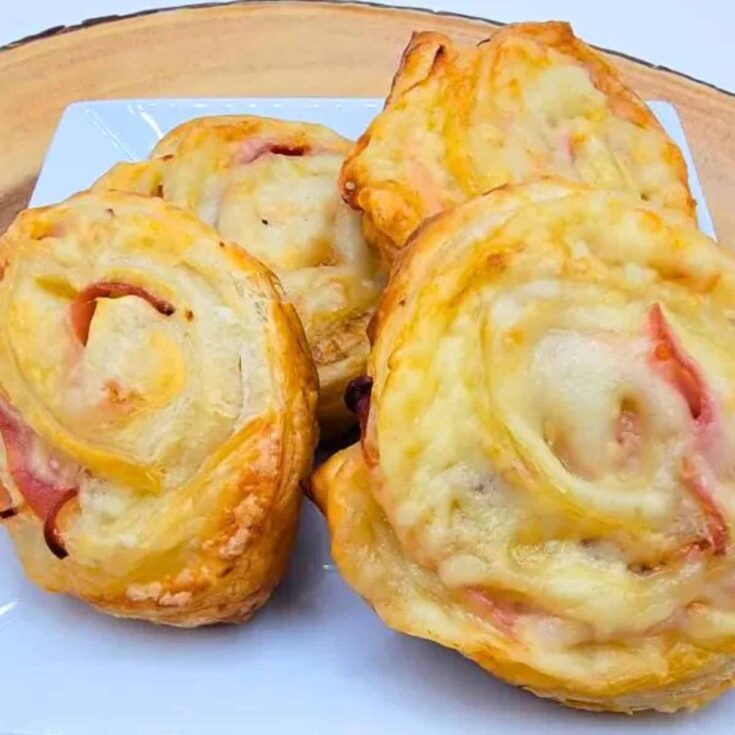 Ham and cheese pinwheel