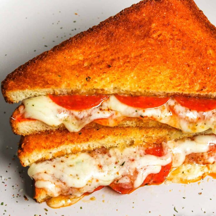 Air fryer pizza grilled cheese sandwich