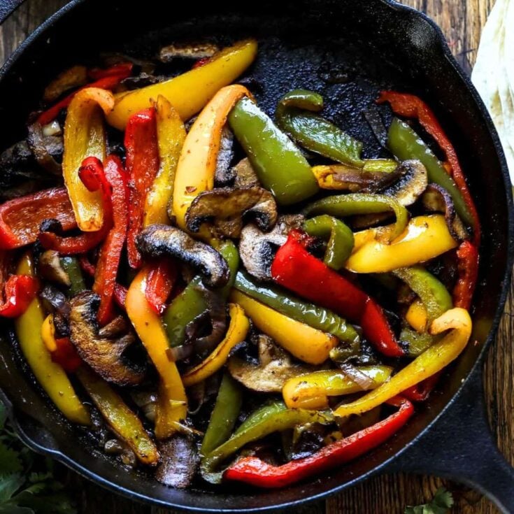 Veggie fajitas on a pan, made after reading these summer dinner ideas