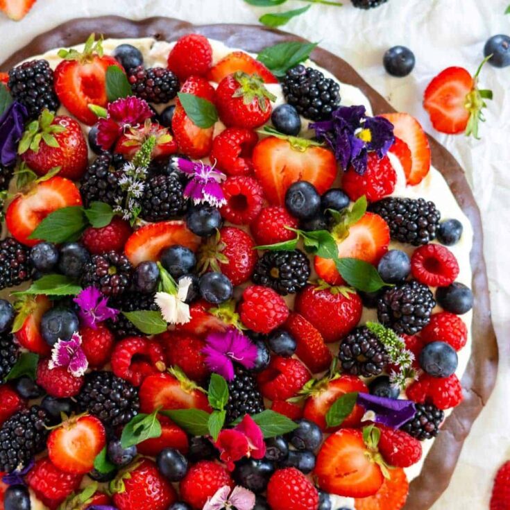 Gluten-free fruit pizza