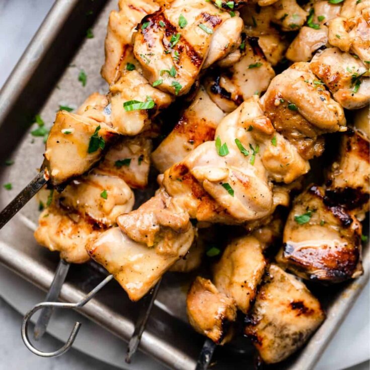 Grilled chicken skewers made after reading these easy summer dinners