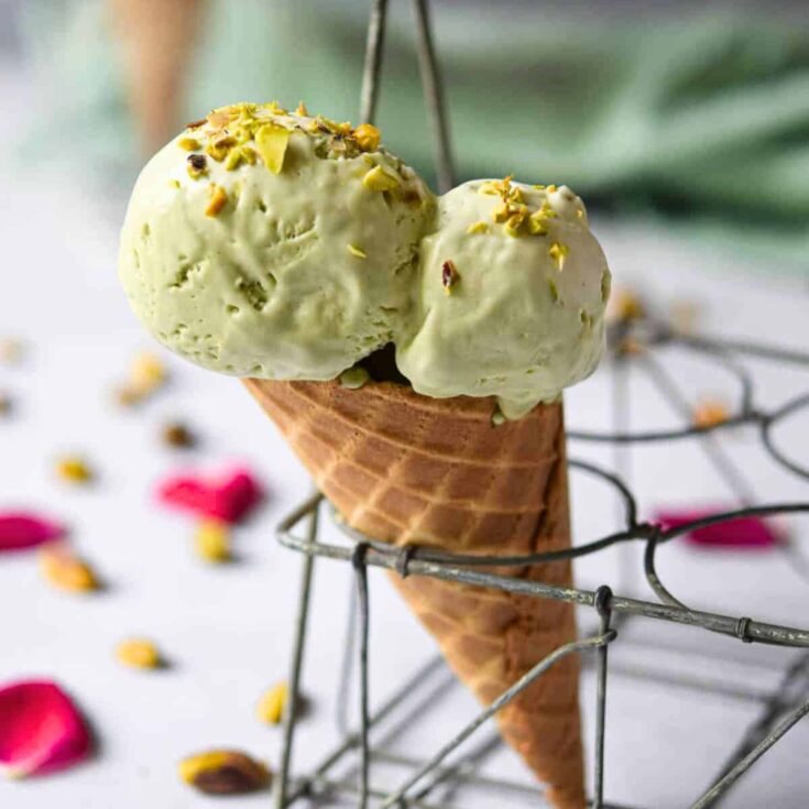 No-churn pistachio ice cream in cone