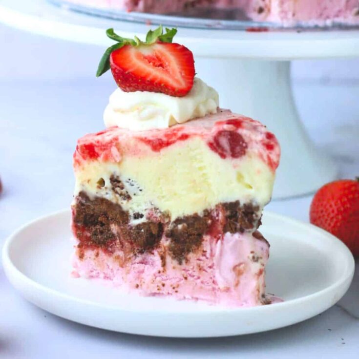 Strawberry ice cream cake