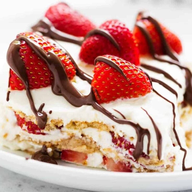 Strawberry icebox cake on a plate