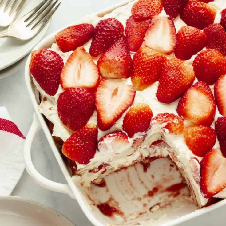 Strawberry tiramisu